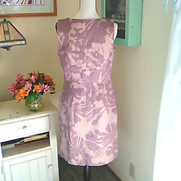 Ann Taylor Loft Classic Floral Sheath - Picture 6 of 11
